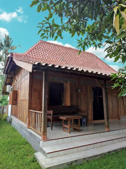 Ndalem Arsita Yogyakarta Exterior photo